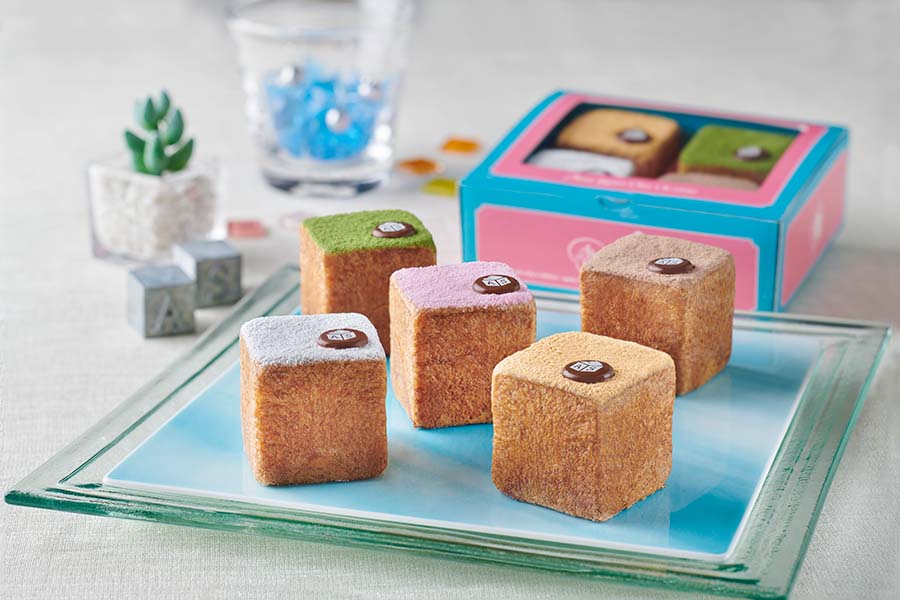 熱海スクエアシュークリーム