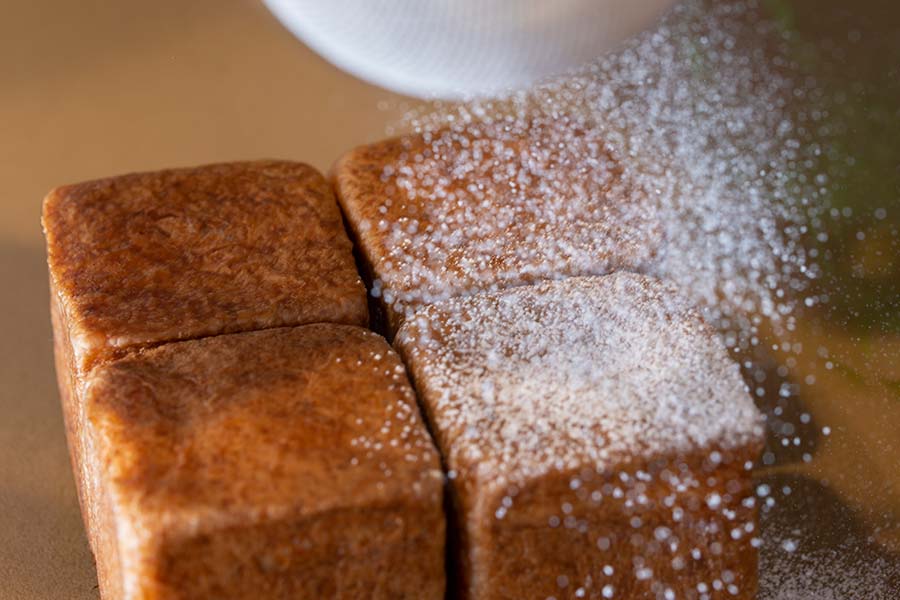 熱海スクエアシュークリーム