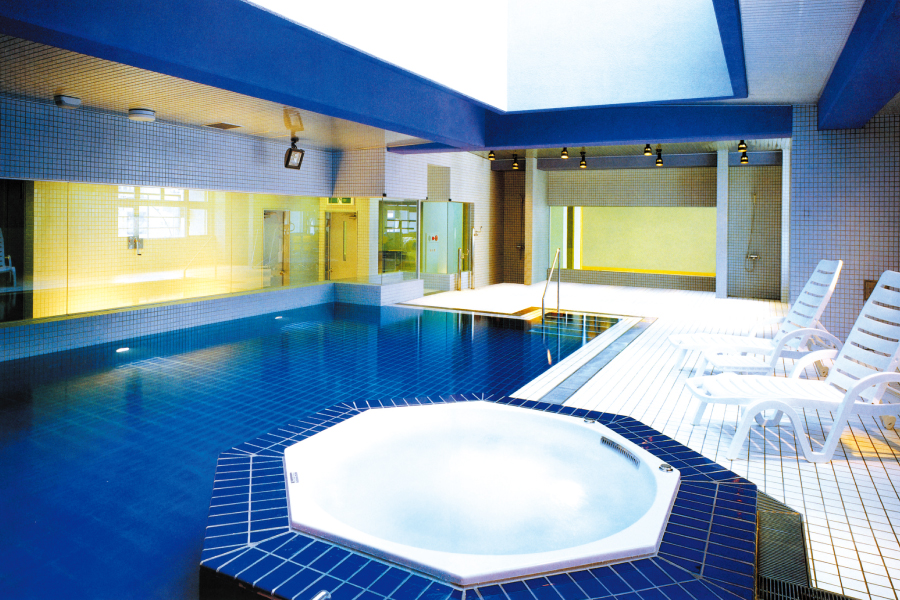 ホテルラヴィエ川良