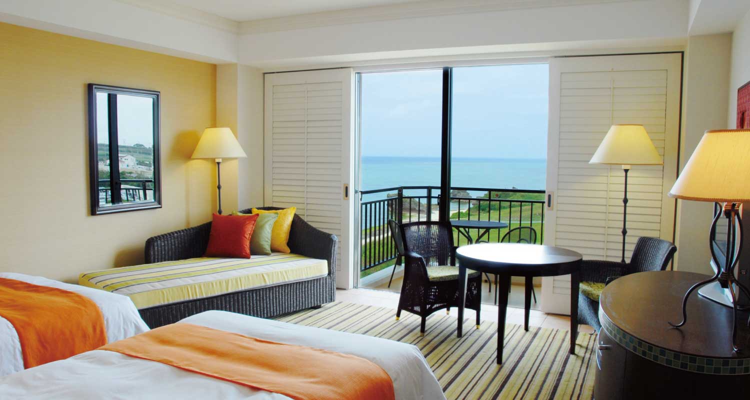 ホテル日航アリビラ