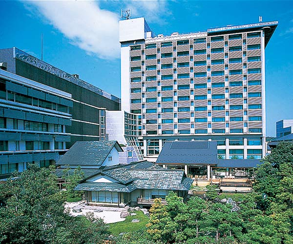 グランディア芳泉