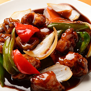 鹿児島名物 黒酢料理の写真