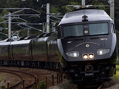 特急36ぷらす3外観写真