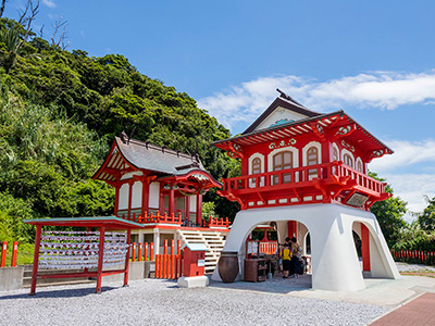 長崎鼻(龍宮神社)