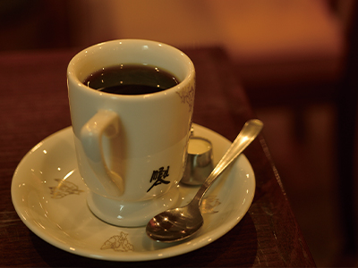 前田珈琲 室町本店・龍谷大学黎明館店