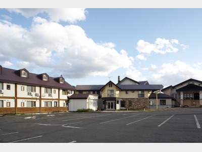 ���]�[�g�C���@�m�[�X�J���g���[�̊O��