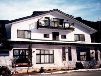 �V�����[�����̊O��