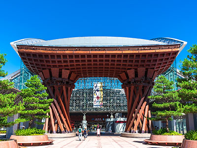 JR金沢駅