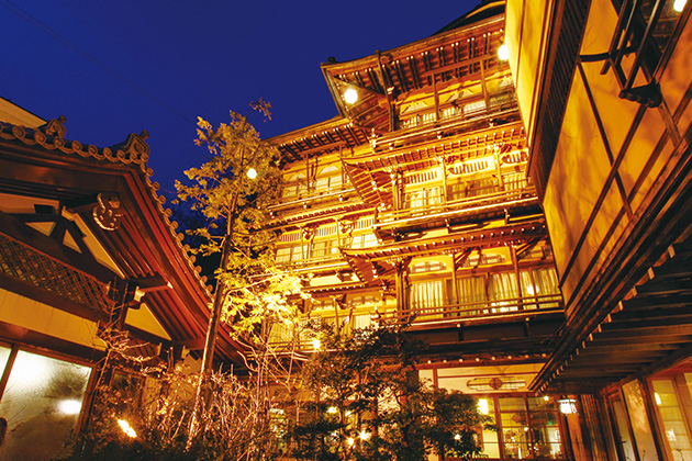 歴史の宿 金具屋