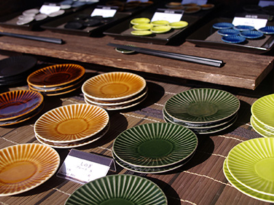 波佐見焼のお皿の写真