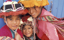 アンデスの民族衣装と食文化