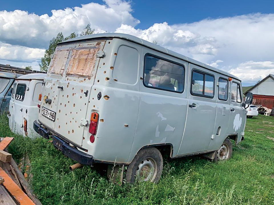 ドラムが運転した車