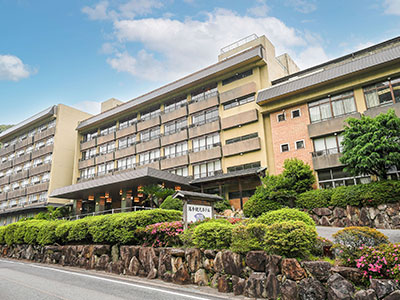 湯本観光ホテル西京