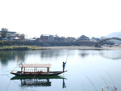 錦帯橋もみじ舟