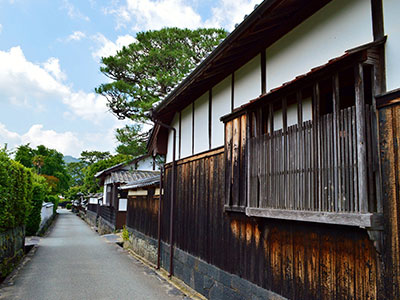 江戸屋横町（えどやよこちょう）