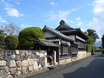 萩市堀内地区伝統的建造物群保存地区（はぎしほりうちちくでんとうてきけんぞうぶつぐんほぞんちく）