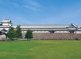 金沢城公園（菱櫓・五十間長屋・橋爪門続櫓・橋爪門）