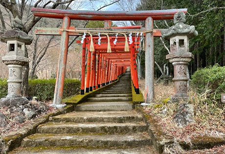 岡稲荷神社