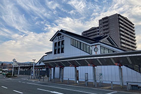 加茂駅(JR奈良線・JR関西線)