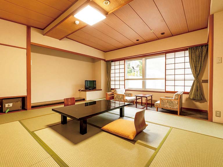 大江戸温泉物語東山グランドホテル　客室