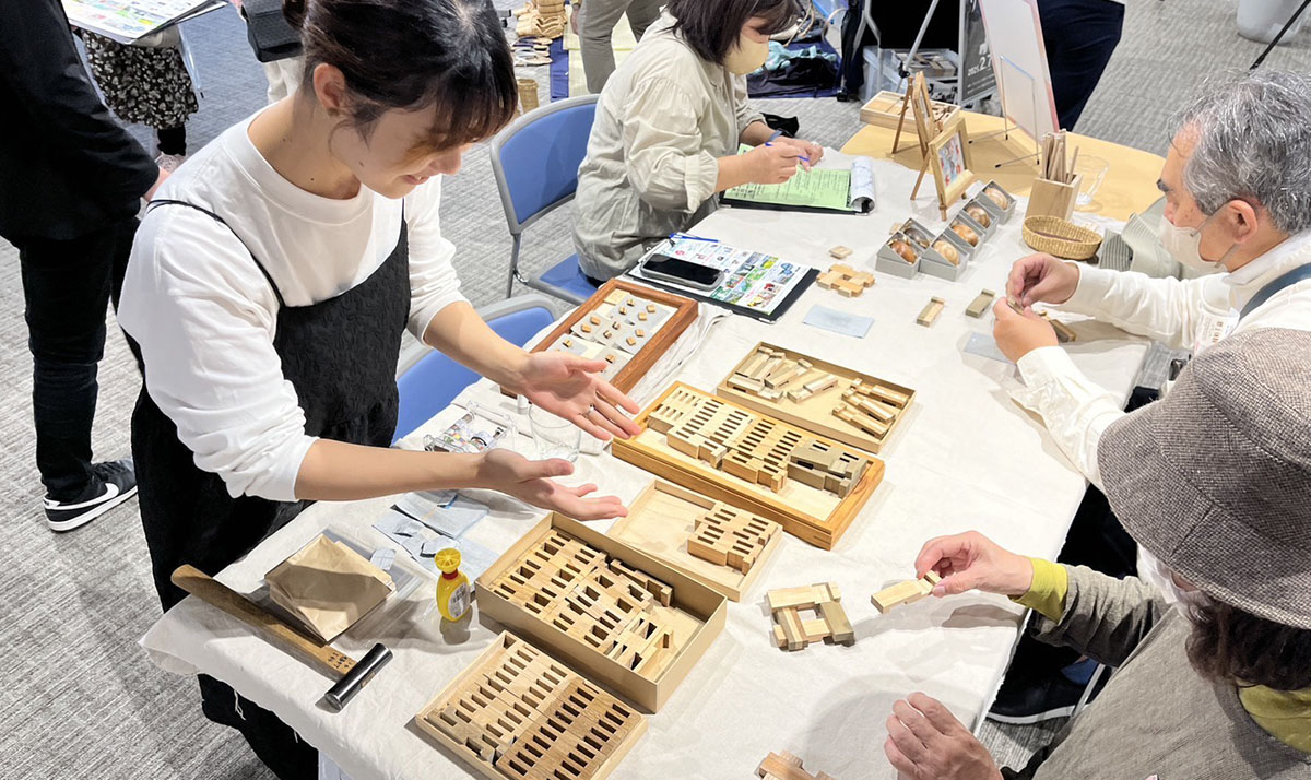 組み木コースターづくり木工体験