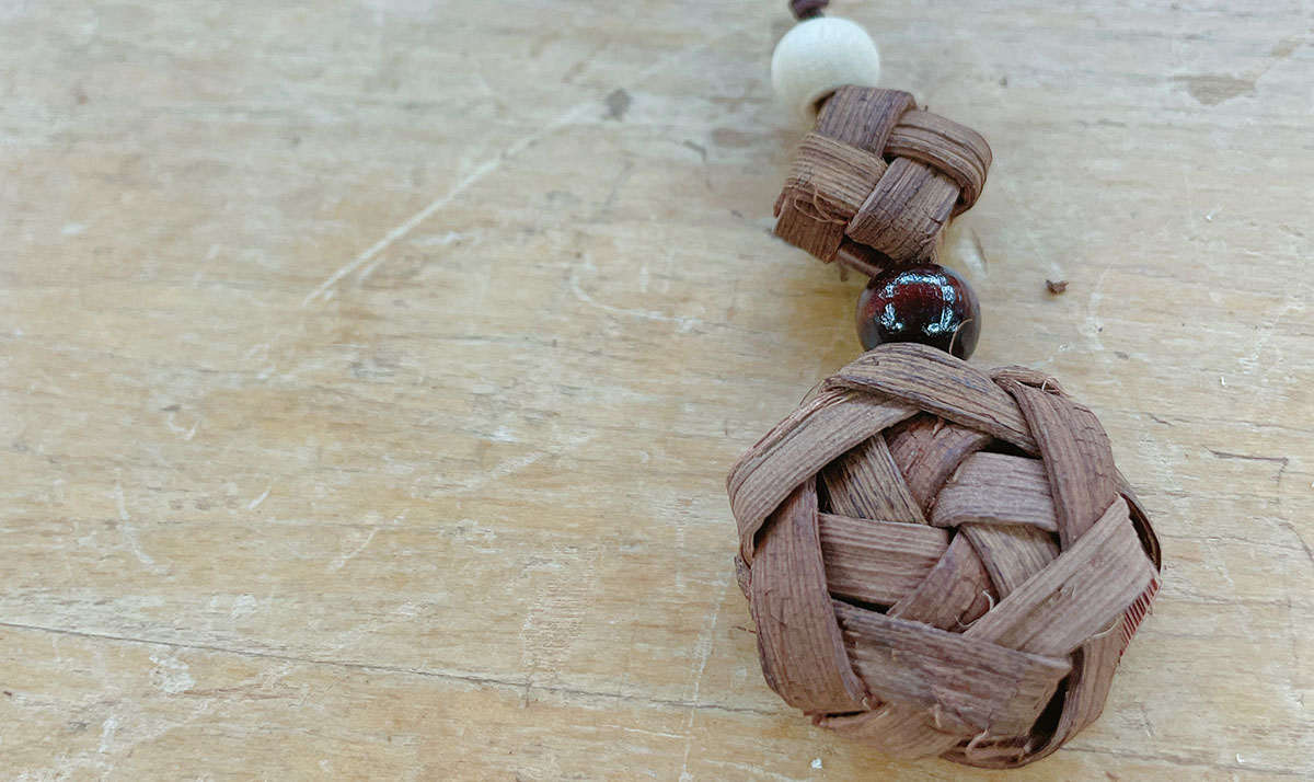 山ブドウ細工体験