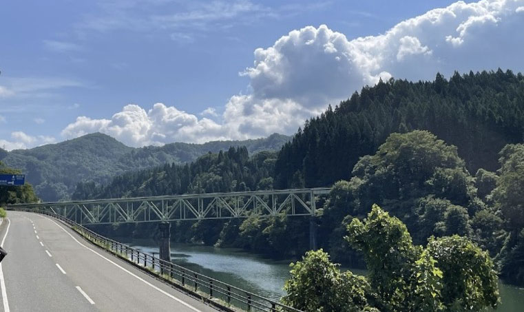 三島町　宮下アーチ三兄弟＆只見線