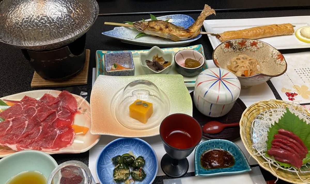 瀞流の宿かわちでの夕食