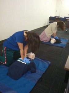 心臓マッサージ