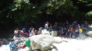 尾白川探検コース・お昼ごはん