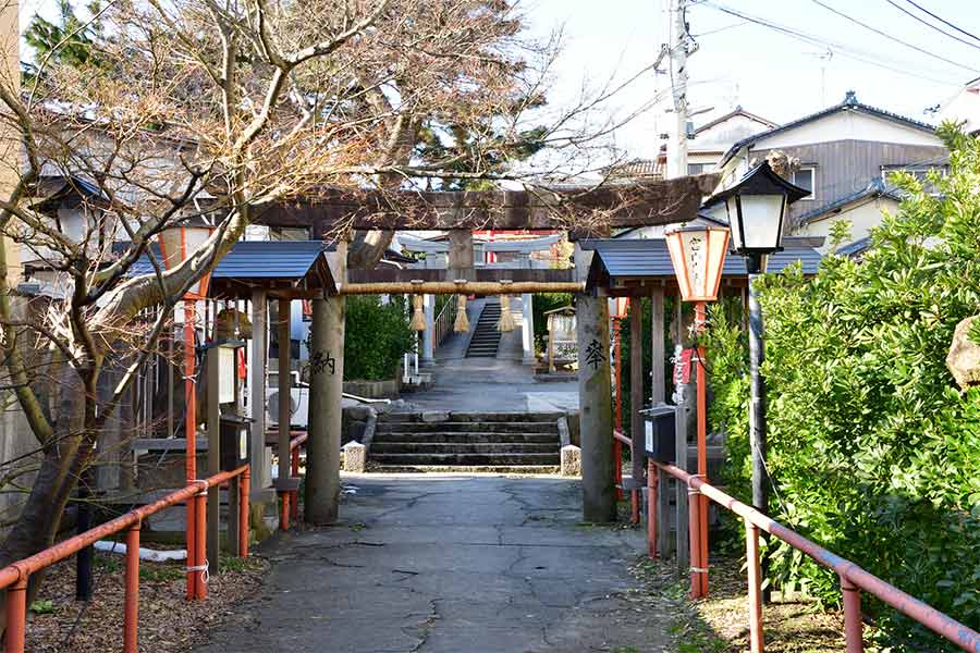 開運稲荷神社
