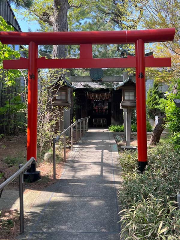 御林神社