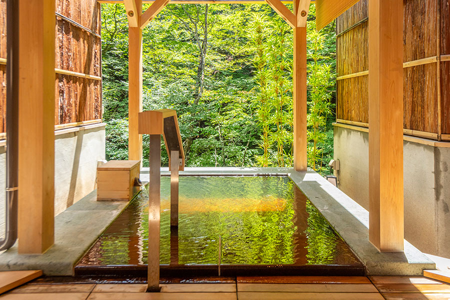 塩の湯温泉 蓮月