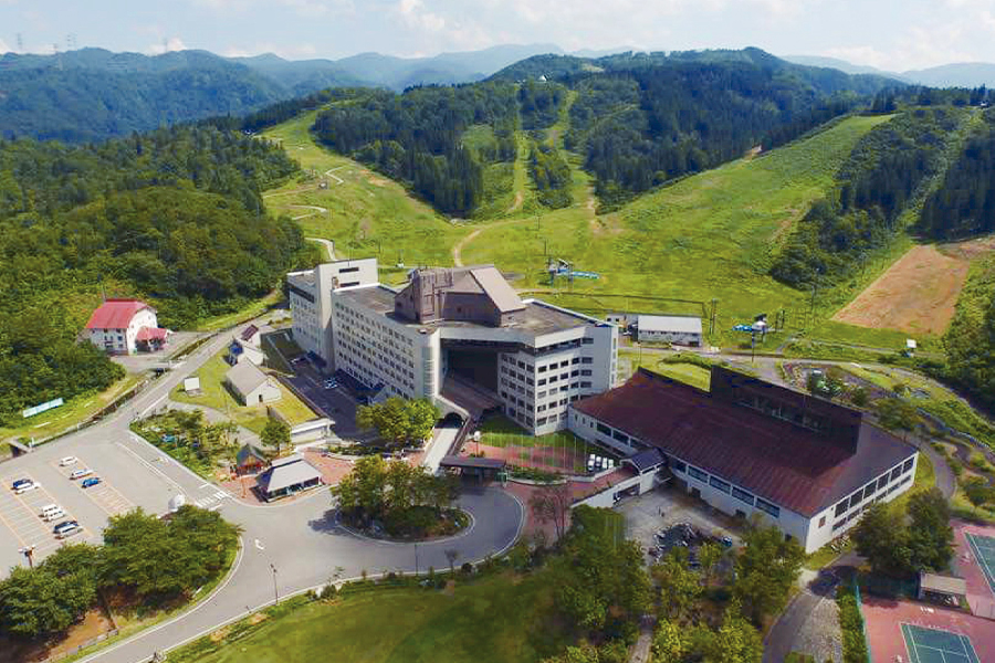 ニュー・グリーンピア津南外観