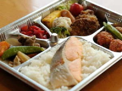 夕食弁当(※一例です)