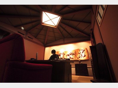 コンシェルジュデスク