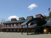 �y�������ʁz�Ԋ񂹂̉������������Ȑ���`���h�̓����B�����͎��͂̐X�ɗn�����ނ悤�ȍ��ƒ��F�̗������������͋C�B