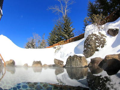 【雪見露天風呂】オホーツクブルーの美し過ぎる'あお'色の空の下で・・・☆