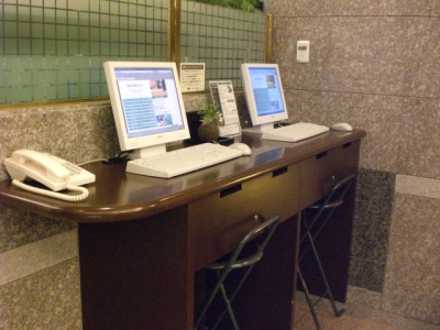 インターネットコーナー