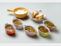 ���E�̃J���[��W��