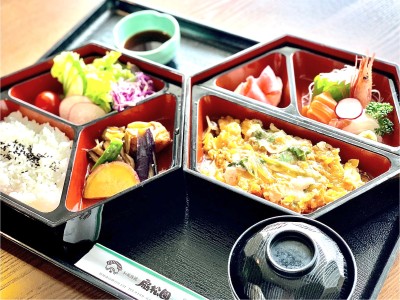 大雪さんろく笹豚ロース肉をつかったかつとじ弁当