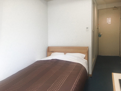 ★セミダブルルーム★120cm幅ベッド。カップルでのご利用に