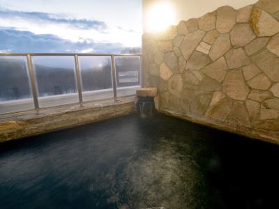 【露天風呂】旅の疲れを芯から癒してくれる温泉