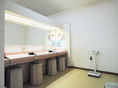 【浴室】ドライヤースペースも充実