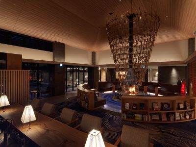 火のラウンジ＆バー「淡の灯」