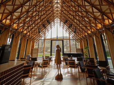 水のラウンジ「洸響」