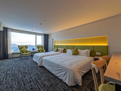 デラックスツイン