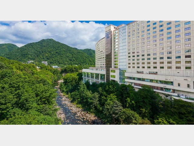 定山渓ビューホテル 外観