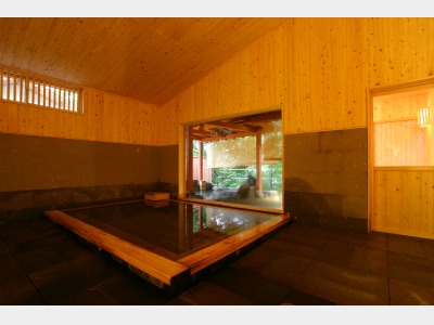 離れの湯屋「森乃湯」