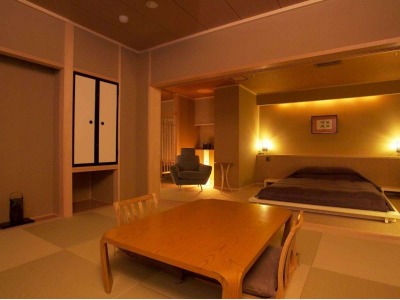 【展望風呂付和洋室ダブル（60平米）】